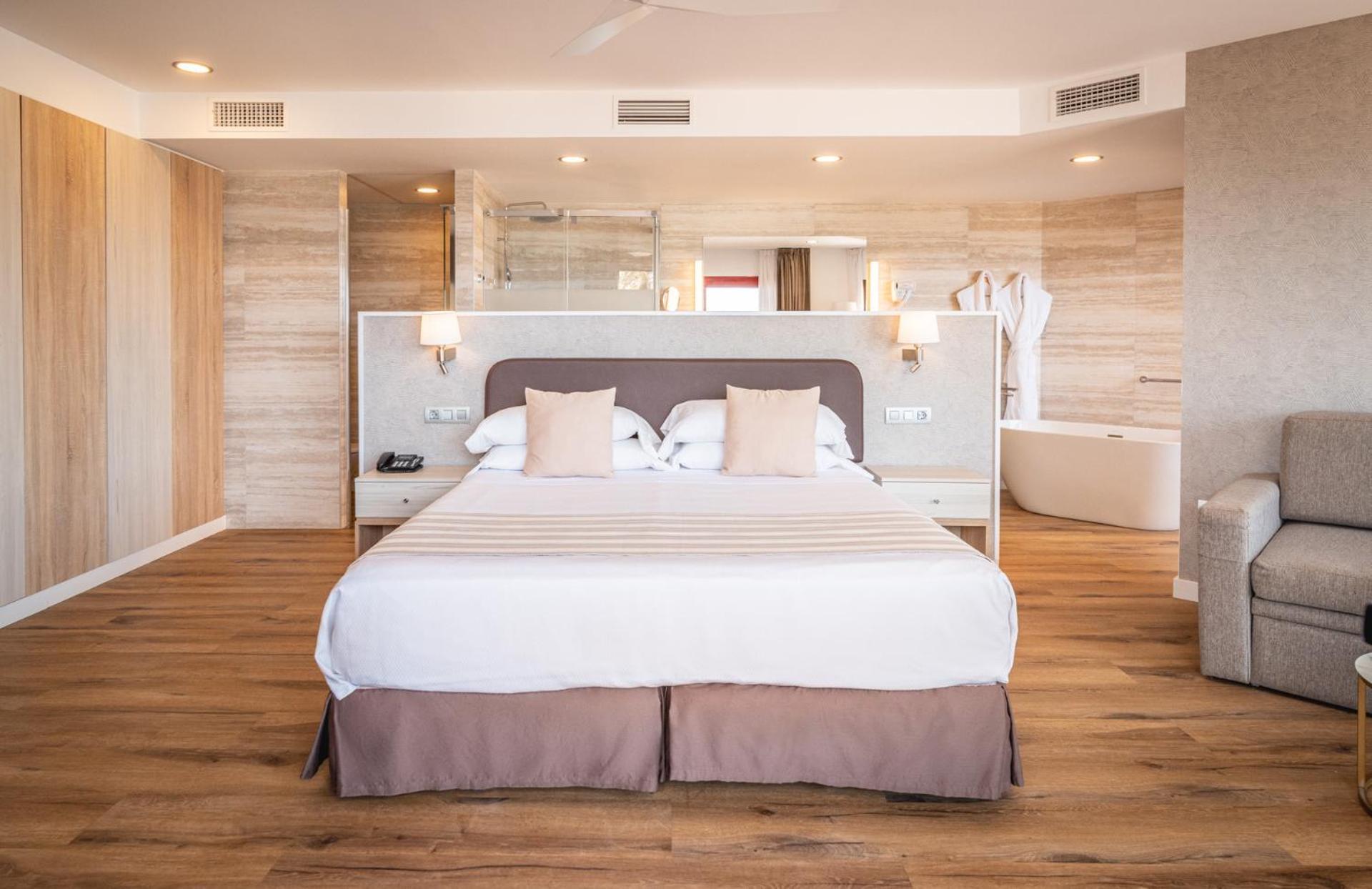 Hotel Angela - Adults Recommended Fuengirola Luaran gambar
